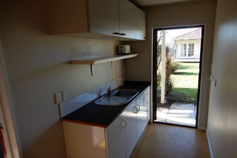 Photo of property in 87 Rattray Street, Riccarton, Christchurch, 8041