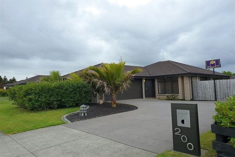 Photo of property in 200 Harbourside Drive, Karaka, Papakura, 2113