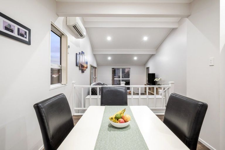 Photo of property in 8 Japonica Crescent, Ranui, Porirua, 5024