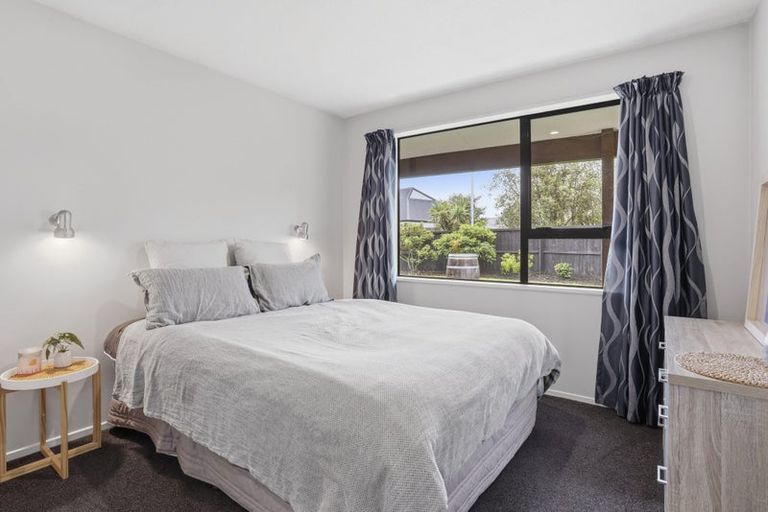 Photo of property in 10 Bowie Drive, Woodend, 7610