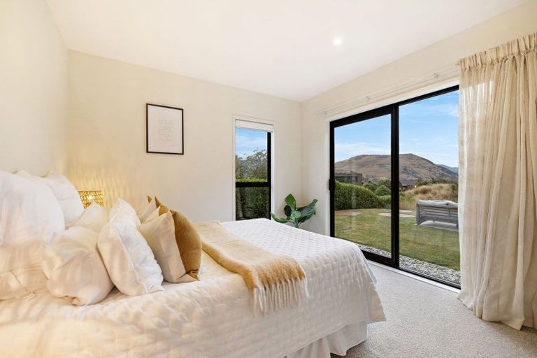 Photo of property in 22 Mckellar Drive, Jacks Point, Queenstown, 9371