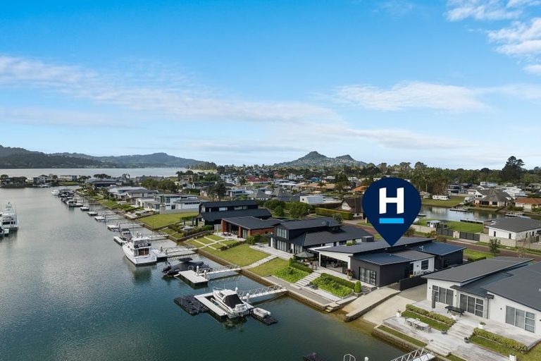 Photo of property in 113 Motu Grande, Pauanui, Hikuai, 3579