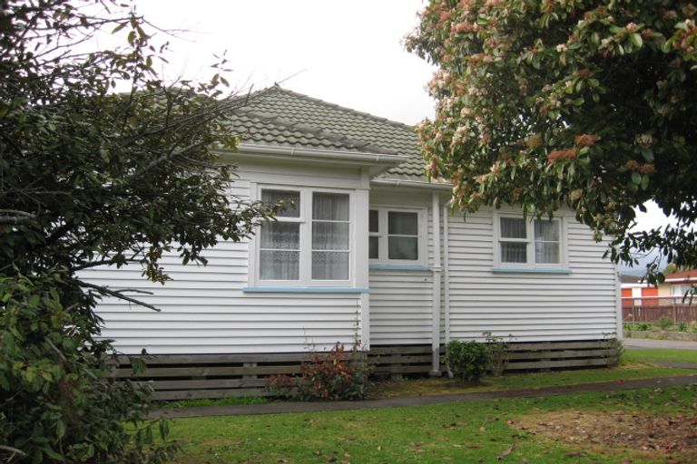 Photo of property in 44 Cambridge Street, Levin, 5510