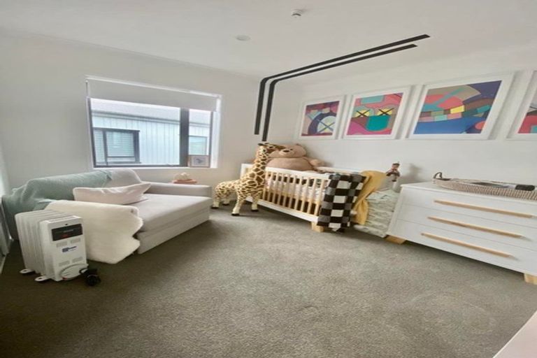 Photo of property in 2/42 Nugget Avenue, Hobsonville, Auckland, 0616