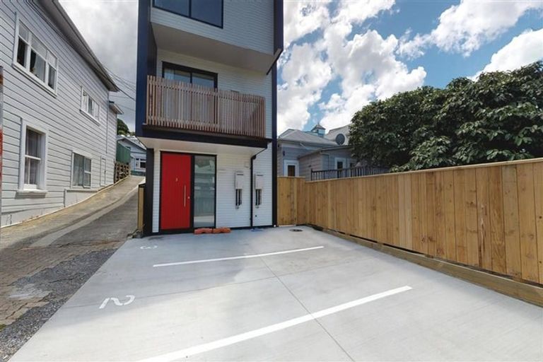Photo of property in 17u3 Nairn Street, Mount Cook, Wellington, 6011