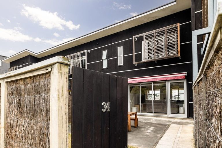 Photo of property in The Terraces, 34/9 Humber Street, Pandora, Napier, 4110