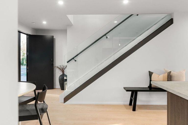 Photo of property in 2/3 Tauhara Drive, Queenwood, Hamilton, 3210