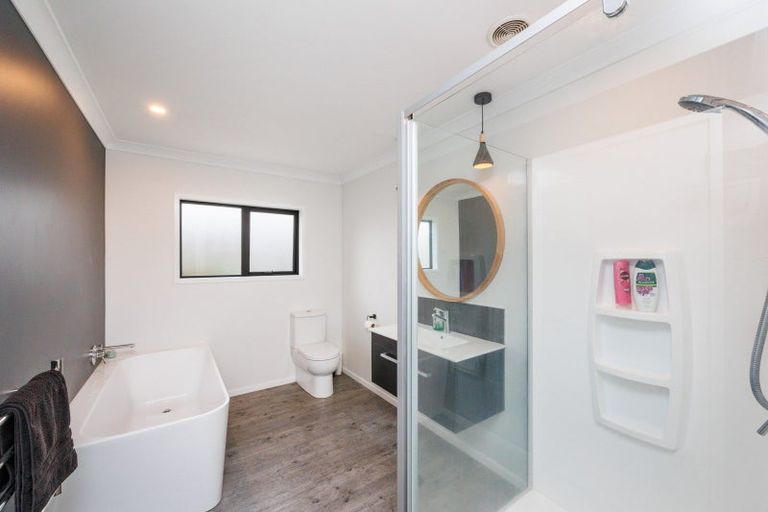 Photo of property in 13 Oxnam Place, Foxton Beach, Foxton, 4815