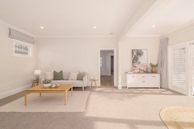 Photo of property in 44 Celia Street, Redcliffs, Christchurch, 8081