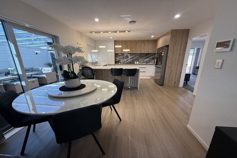 Photo of property in 37e Central Avenue, Papatoetoe, Auckland, 2025