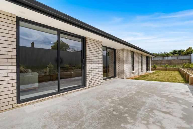 Photo of property in 104 Scandrett Street, Appleby, Invercargill, 9812