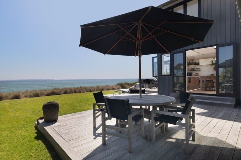 Photo of property in 23 Karewa Parade, Papamoa Beach, Papamoa, 3118