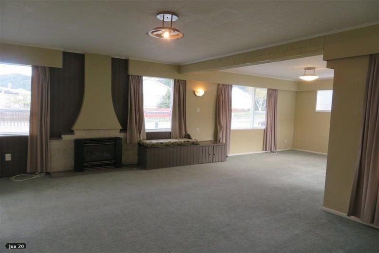 Photo of property in 8 Kaponga Street, Wainuiomata, Lower Hutt, 5014