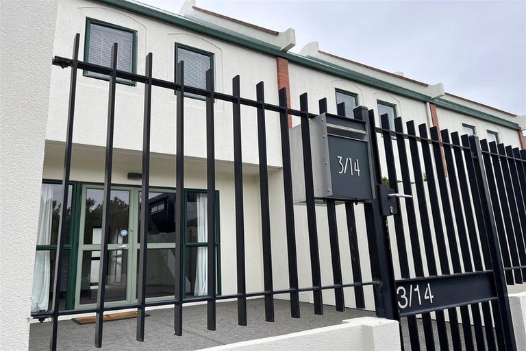 Photo of property in 3/14 Moa Place, Christchurch Central, Christchurch, 8013