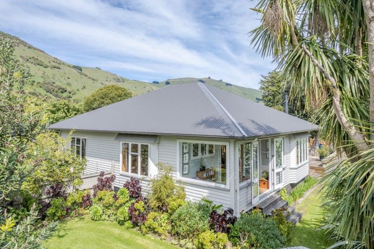 Photo of property in 1123 Okains Bay Road, Okains Bay, 7583