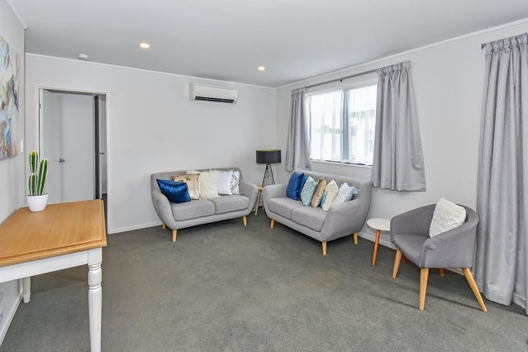 Photo of property in 18a Buller Crescent, Manurewa, Auckland, 2102