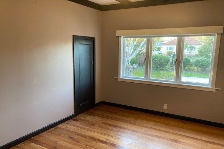 Photo of property in 90 Naylor Street, Hamilton East, Hamilton, 3216