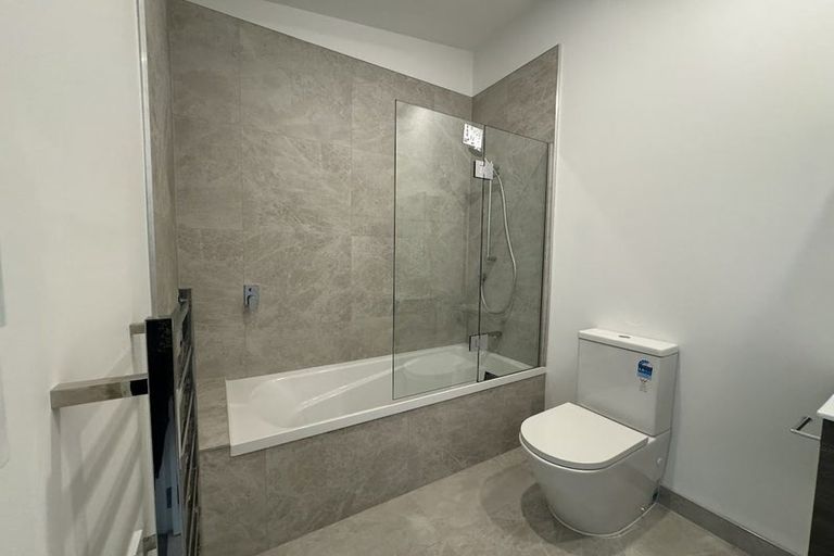 Photo of property in 323 Riverside Drive, Waterloo, Lower Hutt, 5011