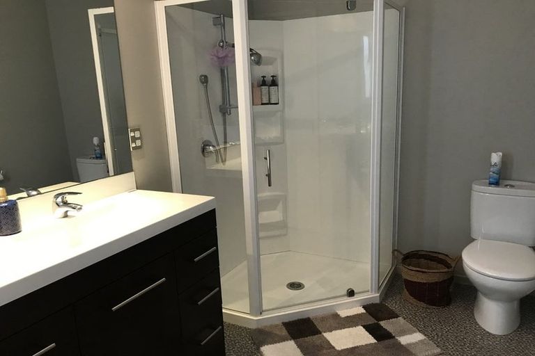 Photo of property in 12 Raddington Way, Huntington, Hamilton, 3210