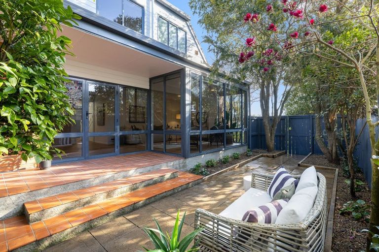 Photo of property in 8 Travis Country Drive, Burwood, Christchurch, 8083