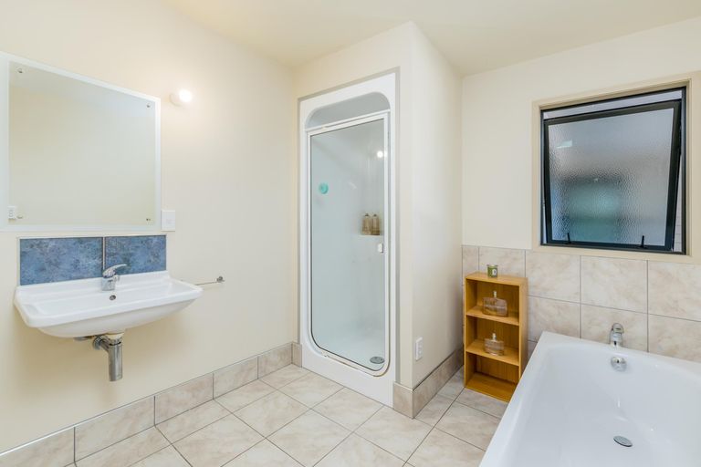 Photo of property in 21d Purerua Road, Kerikeri, 0294