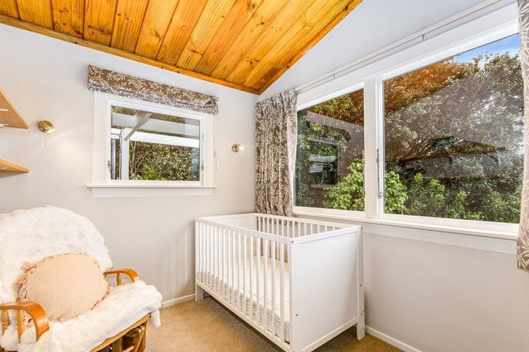 Photo of property in 25 Palm Grove, Belmont, Lower Hutt, 5010