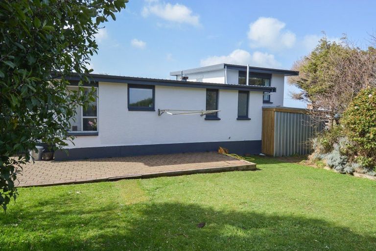 Photo of property in 19 Severn Street, Clifton, Invercargill, 9812