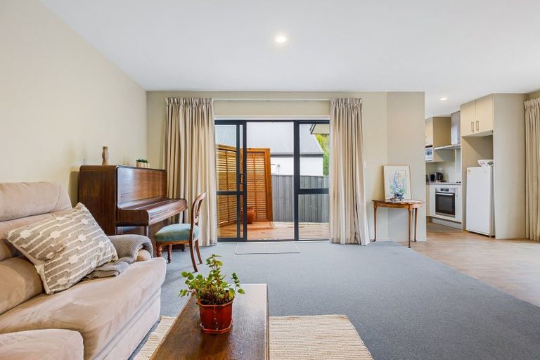Photo of property in 104 Perry Street, Papanui, Christchurch, 8053