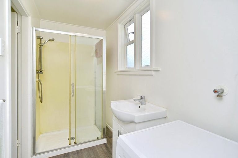 Photo of property in 10 Wyon Street, Linwood, Christchurch, 8062