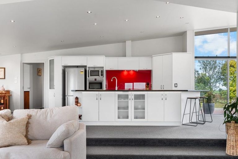 Photo of property in 21 Berkers Road, Ngahinapouri, Hamilton, 3290