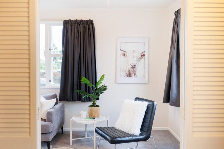 Photo of property in 49 Pitama Road, Awapuni, Palmerston North, 4412