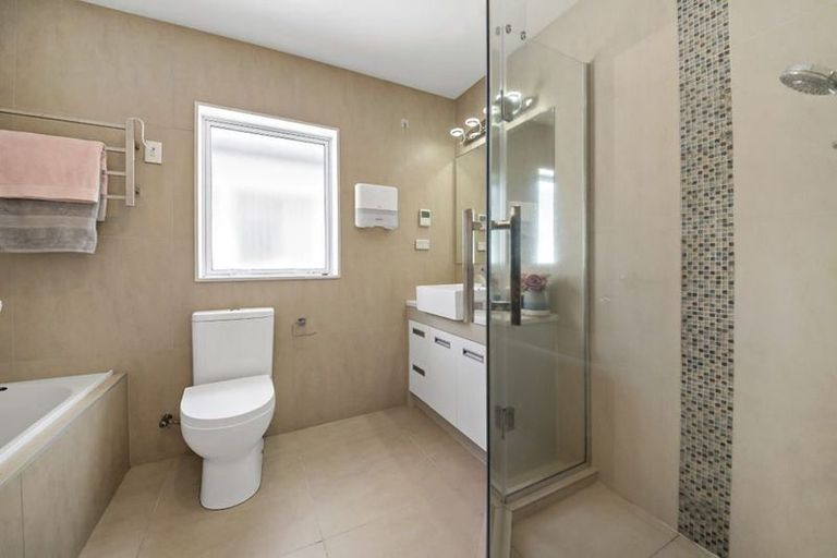 Photo of property in 17 Collier Drive, Flat Bush, Auckland, 2019