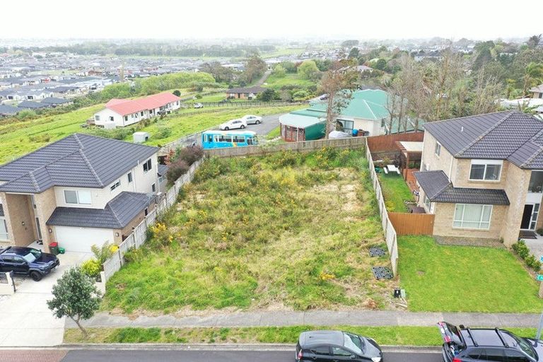 Photo of property in 137 Keri Vista Rise, Papakura, 2110