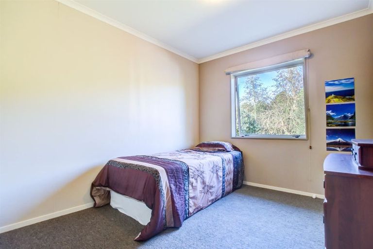 Photo of property in 16 Parker Road, Huntly, 3771