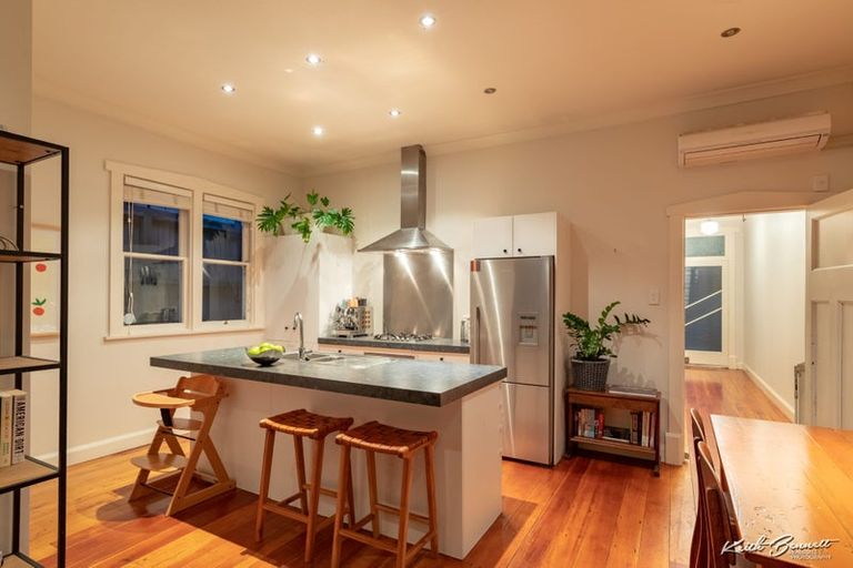 Photo of property in 99a Freyberg Street, Lyall Bay, Wellington, 6022