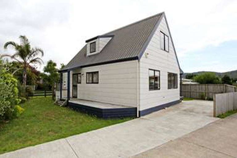 Photo of property in 224a Ocean Road, Whangamata, 3620