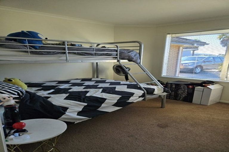 Photo of property in 68 Ata-mahina Way, Ruakaka, 0116