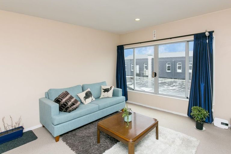 Photo of property in 17u8 Adelaide Road, Mount Cook, Wellington, 6021