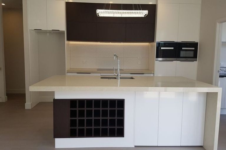 Photo of property in 38 Headland Drive, Long Bay, Auckland, 0630