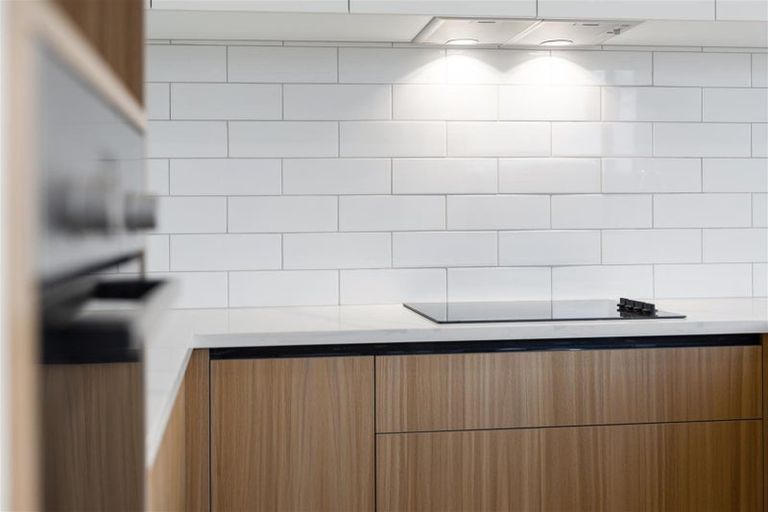 Photo of property in 37 Paina Crescent, Massey, Auckland, 0614