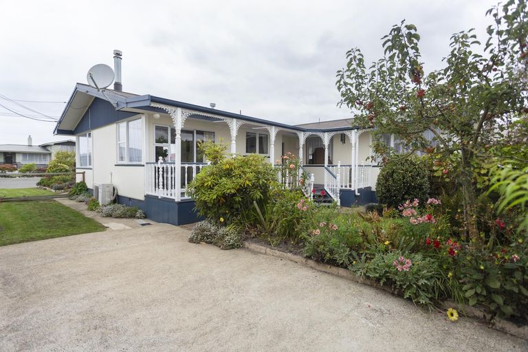 Photo of property in 74 Taward Street, Oamaru North, Oamaru, 9400