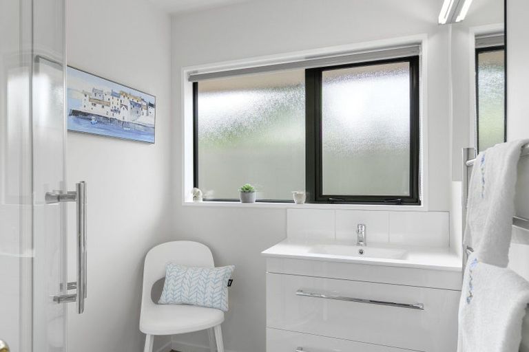 Photo of property in 16 Wentworth Street, Ilam, Christchurch, 8041