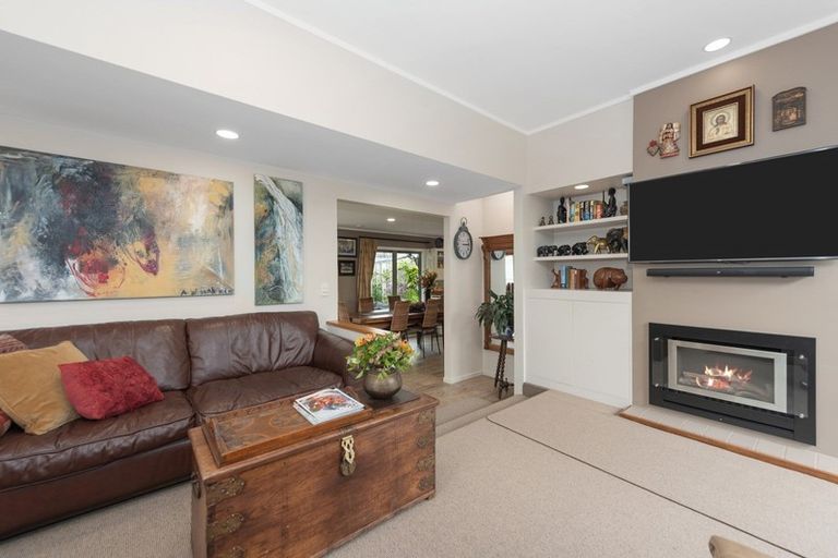 Photo of property in 11 Maeroa Road, Beerescourt, Hamilton, 3200