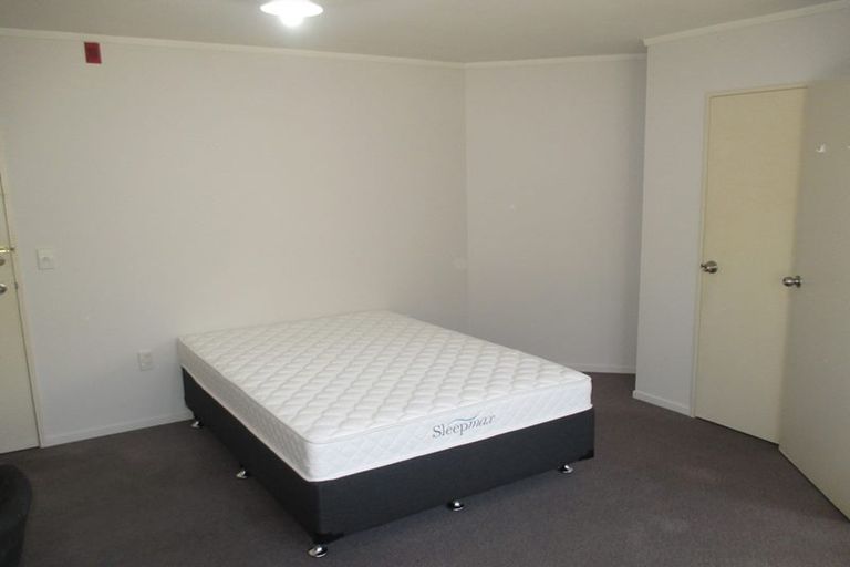 Photo of property in 12/5 Inverness Avenue, Hamilton East, Hamilton, 3216