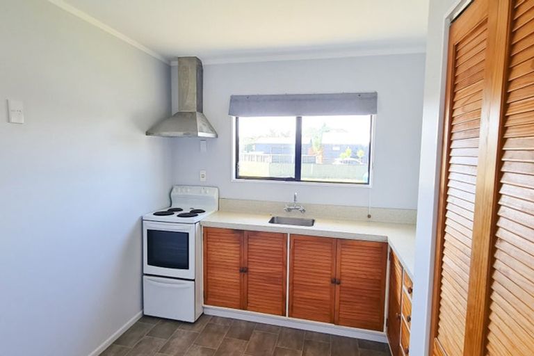 Photo of property in 70a Makarini Street, Paraparaumu, 5032