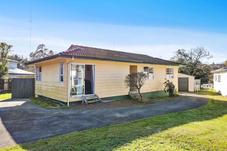 Photo of property in 39 Daytona Road, Henderson, Auckland, 0610