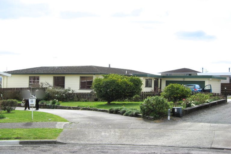 Photo of property in 12 Mount View Place, Waipukurau, 4200