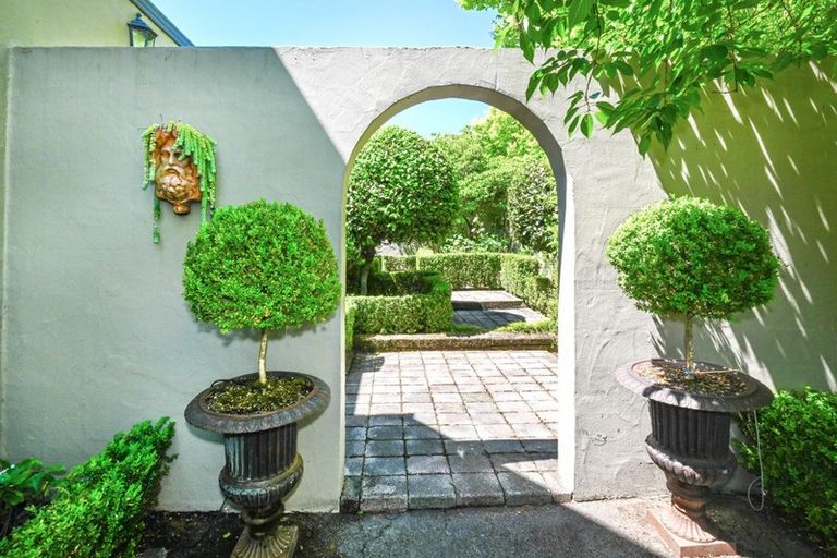 Photo of property in 3 Greenwood Road, Havelock North, 4130