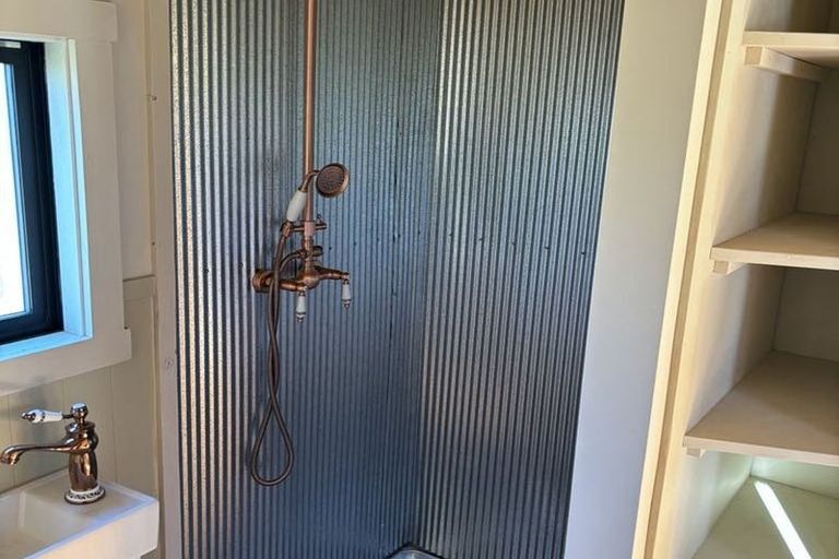 Photo of property in 2 Hill Street, Macraes, Palmerston, 9483