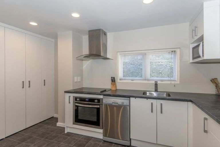 Photo of property in 4/78a Holly Road, St Albans, Christchurch, 8014